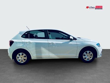 2025-Volkswagen-Polo-10-TSI_6