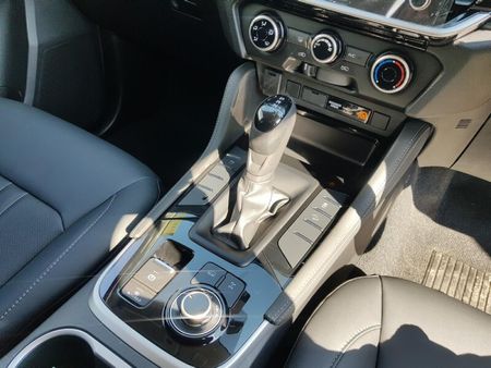 2026-Isuzu-Mu-x-30D-LS-4x4-Auto_13