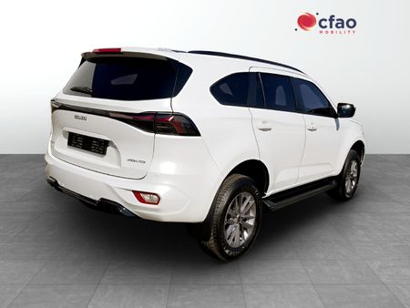 2026-Isuzu-Mu-x-30D-LS-4x4-Auto_1
