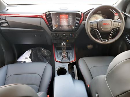 2026-Isuzu-D-Max-19-DDI-HR-X-Rider-Auto-Double-Cab_6