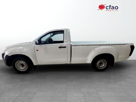 2026-Isuzu-D-Max-250C-Single-Cab_11