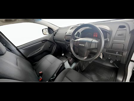 2026-Isuzu-D-Max-250C-Single-Cab_6