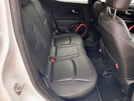 2021-Jeep-Renegade-24-Trailhawk-AWD-Auto_13