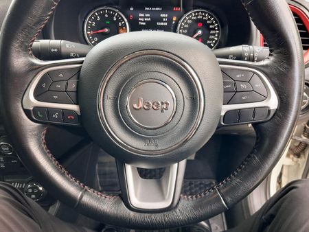 2021-Jeep-Renegade-24-Trailhawk-AWD-Auto_16