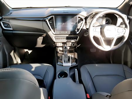2026-Isuzu-D-Max-30-DDI-V-Cross-HR-4x4-Auto-Double-Cab_20
