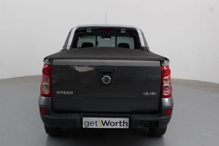 2021-Nissan-NP200-16-SE_6