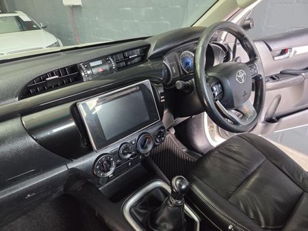 2018-Toyota-Hilux-28-GD-6-Raider-4x4-Single-Cab_12