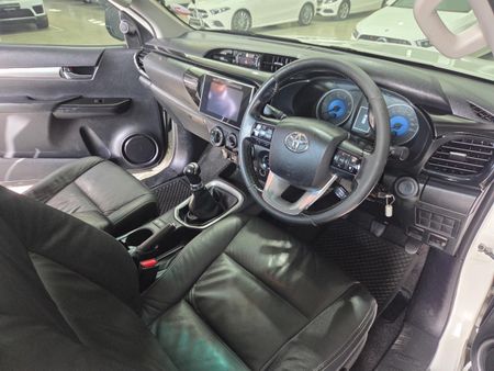 2018-Toyota-Hilux-28-GD-6-Raider-4x4-Single-Cab_13