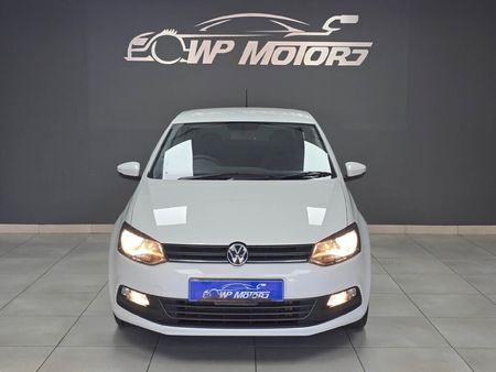 2023-Volkswagen-Polo-Vivo-14-Comfortline-5-dr_1