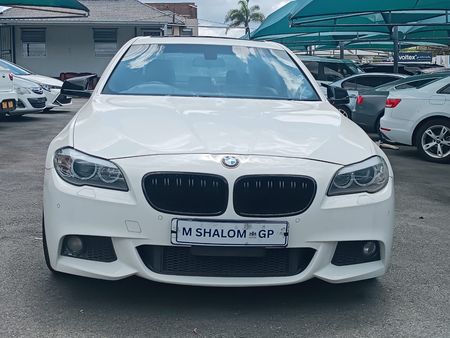 2013-BMW-5-Series-520d-M-Sport-Auto_4