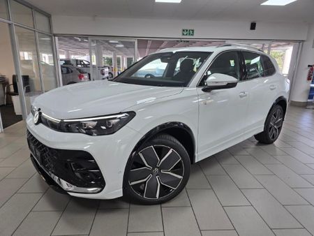 2026-Volkswagen-Tiguan-14TSI-R-Line_1