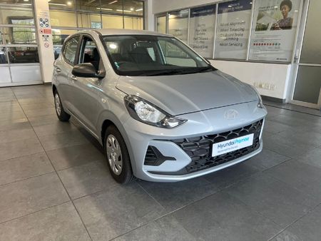 2025-Hyundai-Grand-i10-12-Motion-Auto_0
