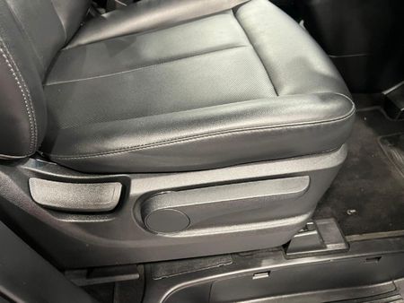 2025-Hyundai-Staria-22d-Executive-Auto-11-Seat_11