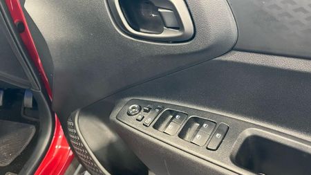2026-Hyundai-Exter-12-Executive-Auto_10