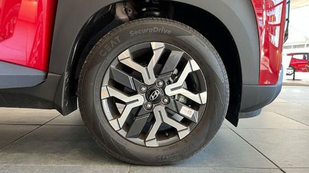 2026-Hyundai-Exter-12-Executive-Auto_13