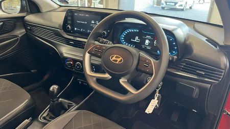 2024-Hyundai-i20-12-Premium_17