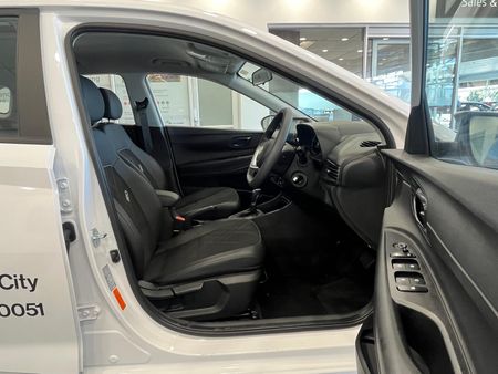 2024-Hyundai-i20-12-Premium_1