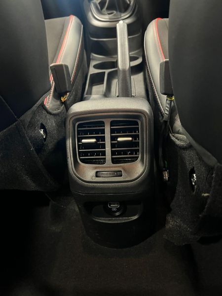 2024-Hyundai-Grand-i10-10-Motion_9