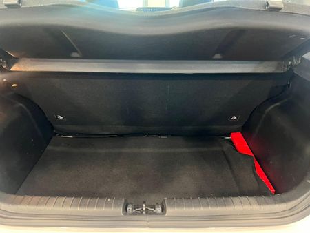 2024-Hyundai-Grand-i10-10-Motion_12