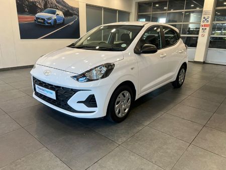 2024-Hyundai-Grand-i10-10-Motion_22