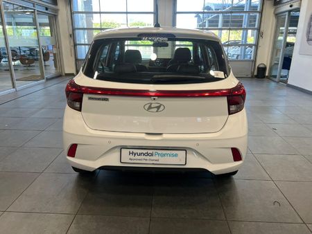 2024-Hyundai-Grand-i10-10-Motion_7