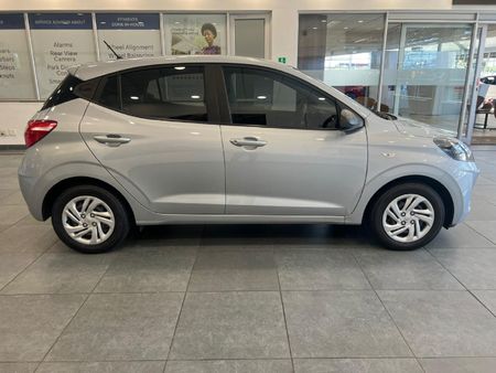 2021-Hyundai-Grand-i10-10-Motion-Auto_15