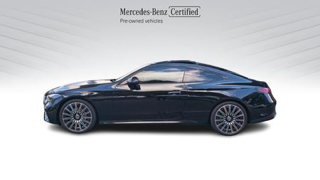 2026-Mercedes-Benz-CLE-300-4Matic-coupe-AMG-Line_9