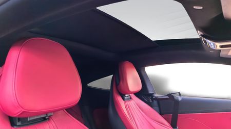 2026-Mercedes-Benz-CLE-300-4Matic-coupe-AMG-Line_19