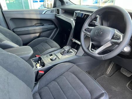 2026-Volkswagen-Amarok-30-TDI-V6-184kW-4Motion-Style-Auto-Double-Cab_5