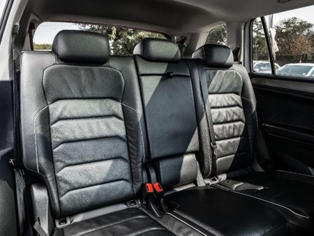 2018-Volkswagen-Tiguan-Allspace-20-TDI-Comfortline-4Motion-Auto_21