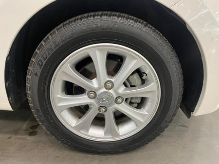 2016-Hyundai-Grand-i10-125-Fluid_9