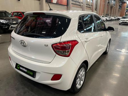2016-Hyundai-Grand-i10-125-Fluid_6