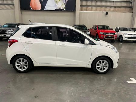 2016-Hyundai-Grand-i10-125-Fluid_7