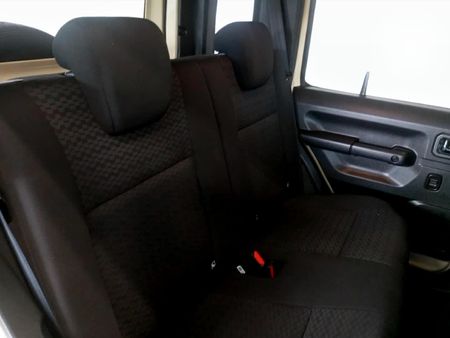 2023-Suzuki-Jimny-15-GLX-AllGrip-5-Door_15