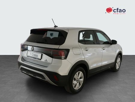 2026-Volkswagen-T-Cross-10-TSI-Life-Auto_10