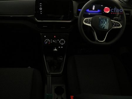 2026-Volkswagen-T-Cross-10-TSI-Life-Auto_21