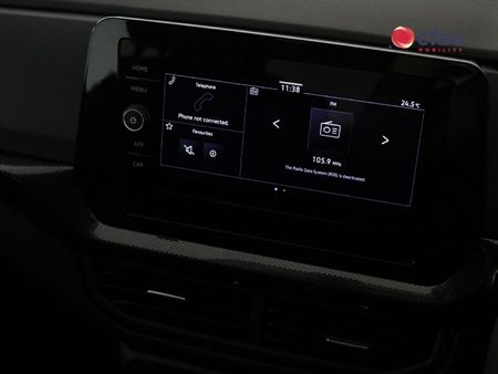 2026-Volkswagen-T-Cross-10-TSI-Life-Auto_24