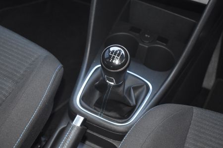 2022-Volkswagen-Polo-Vivo-10-TSI-GT-5-dr_6