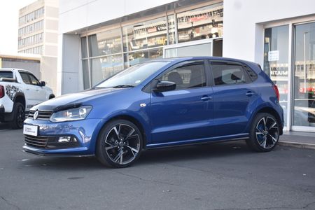 2024-Volkswagen-Polo-Vivo-14-Comfortline-5-dr_0