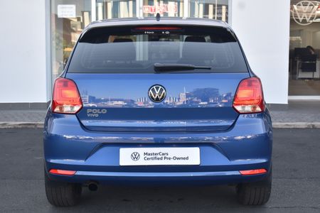 2024-Volkswagen-Polo-Vivo-14-Comfortline-5-dr_1