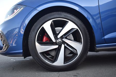 2022-Volkswagen-Polo-20-GTI-Auto-147kW_13