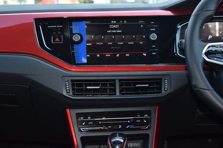2022-Volkswagen-Polo-20-GTI-Auto-147kW_6