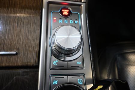 2010-Jaguar-XF-XFR-50-Supercharged-Sport-6-Speed-Shiftable-Auto_12