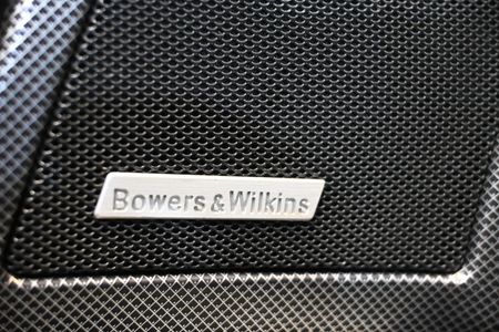 2010-Jaguar-XF-XFR-50-Supercharged-Sport-6-Speed-Shiftable-Auto_15