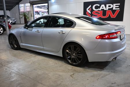 2010-Jaguar-XF-XFR-50-Supercharged-Sport-6-Speed-Shiftable-Auto_2