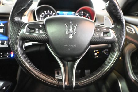 2017-Maserati-Levante-30D-Q4-M161Sport-Pack-Multi-Tronic-8-Speed-Auto_15