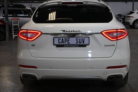 2017-Maserati-Levante-30D-Q4-M161Sport-Pack-Multi-Tronic-8-Speed-Auto_25