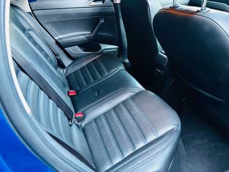 2022-Volkswagen-Polo-10-TSI-Life_12