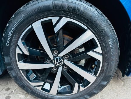 2022-Volkswagen-Polo-10-TSI-Life_17