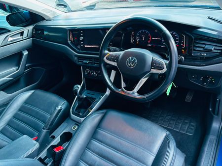 2022-Volkswagen-Polo-10-TSI-Life_18